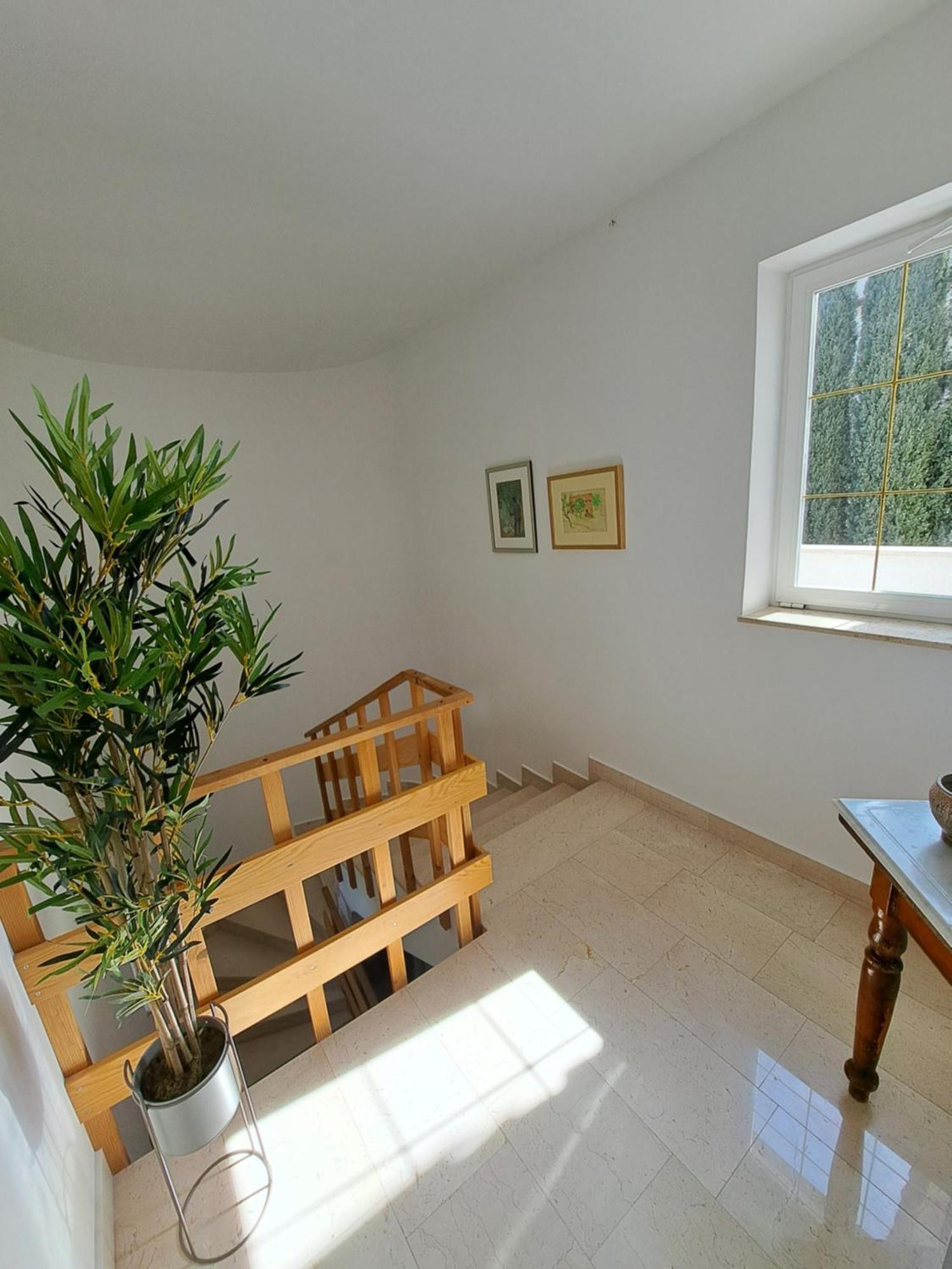 Apartment Elinor 2 Ровин Екстериор снимка