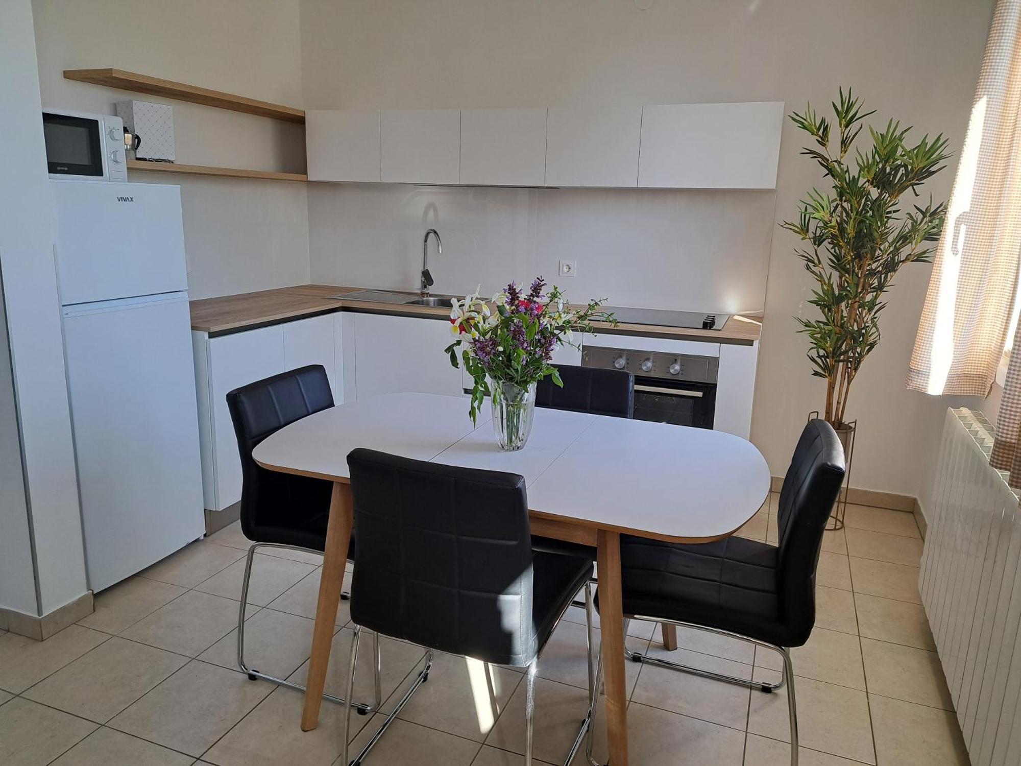 Apartment Elinor 2 Ровин Екстериор снимка
